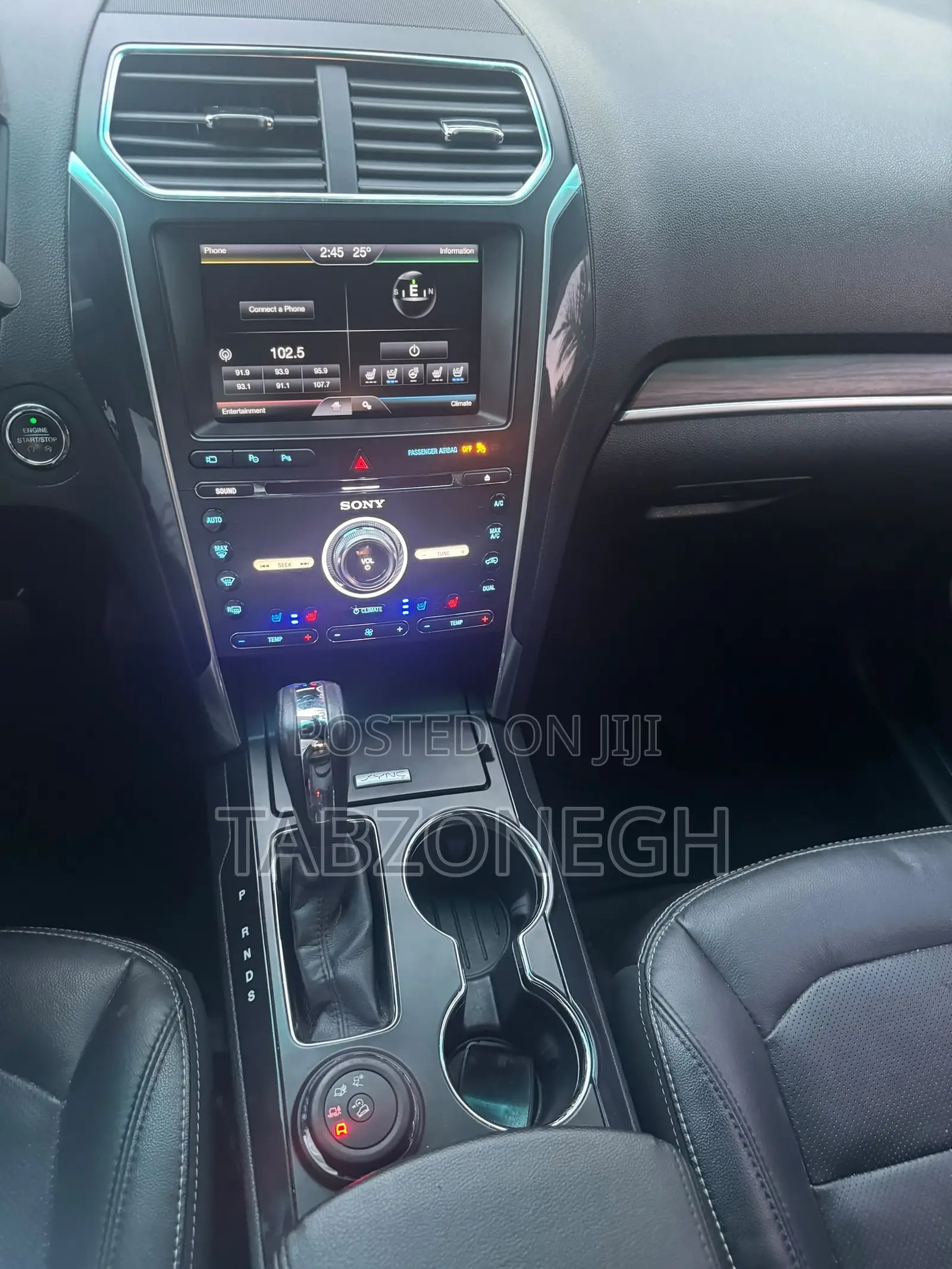 Ford Explorer Limited 4dr SUV AWD (3.5L 6cyl 6A) 2016 Gray