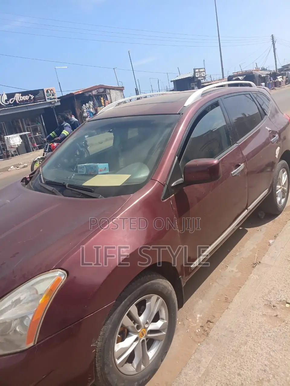 Nissan Rogue 2013 Red