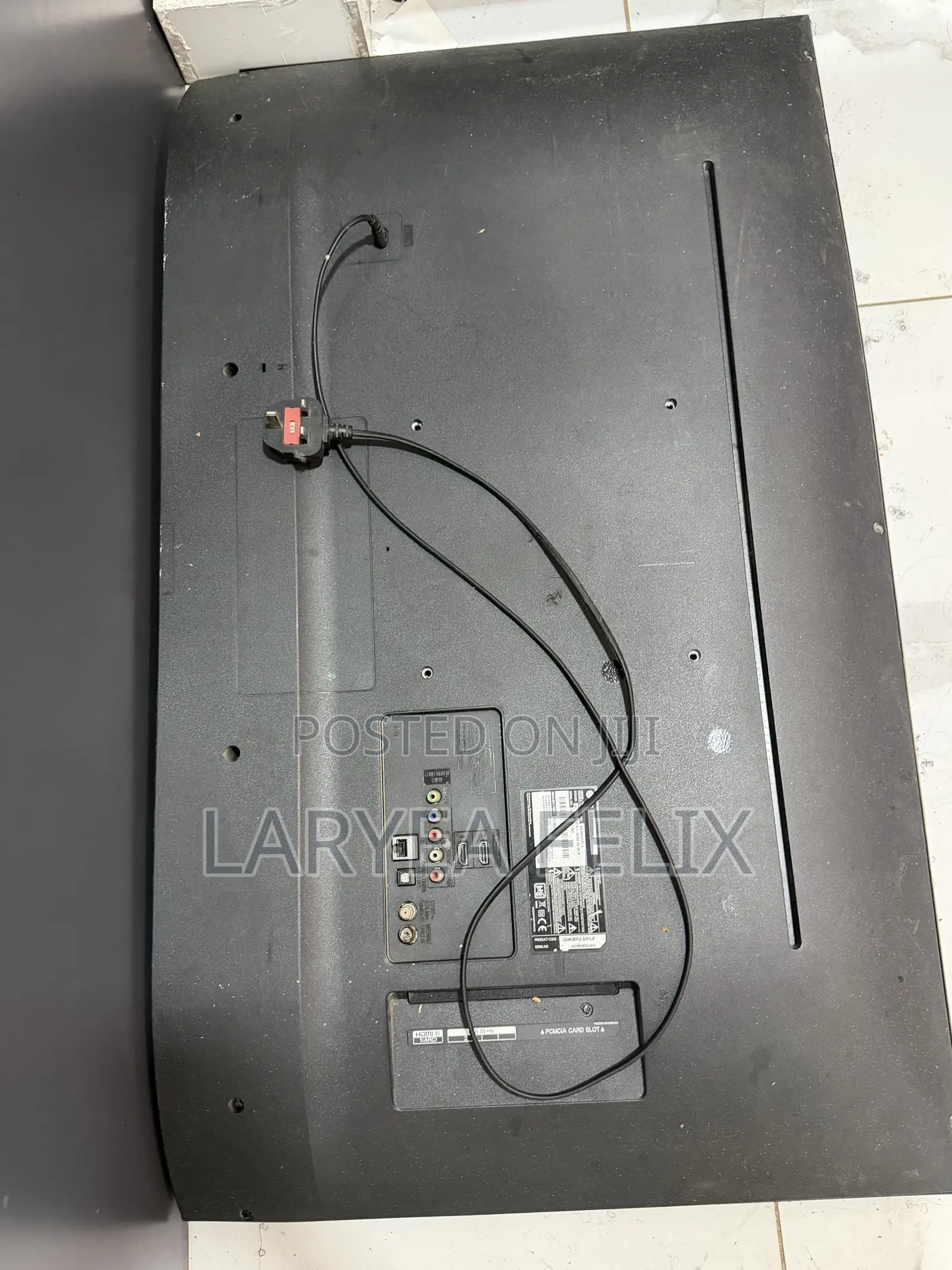TCL 42 Inches TV