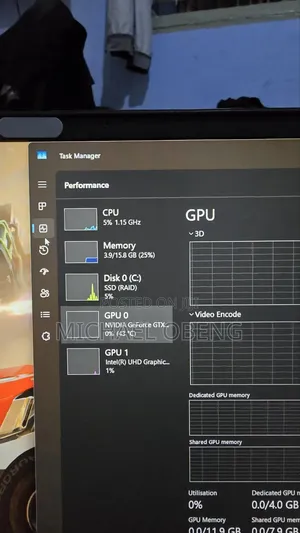 Laptop HP Omen 15-dh002nr 16GB Intel Core i7 SSD 512GB