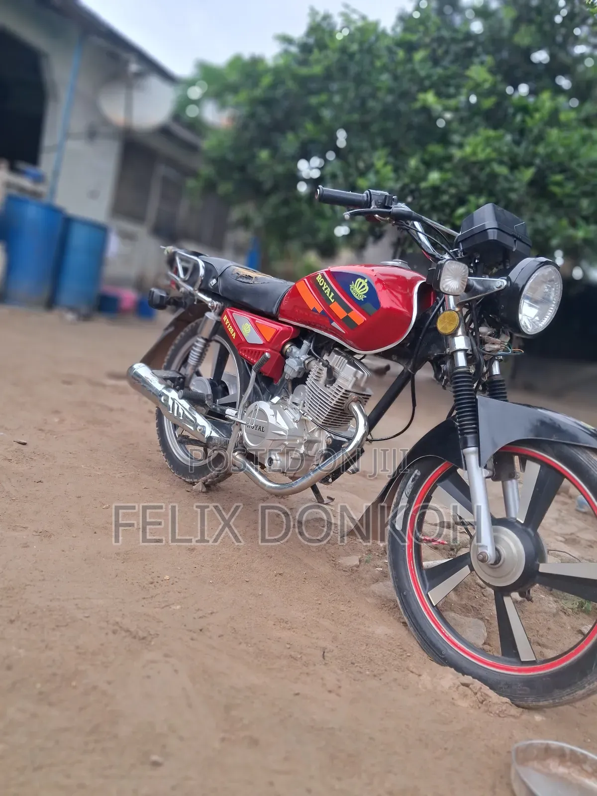 Royal RY125 2025 Red