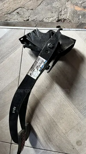 Hyundai Atos Clutch and Brake Pedal
