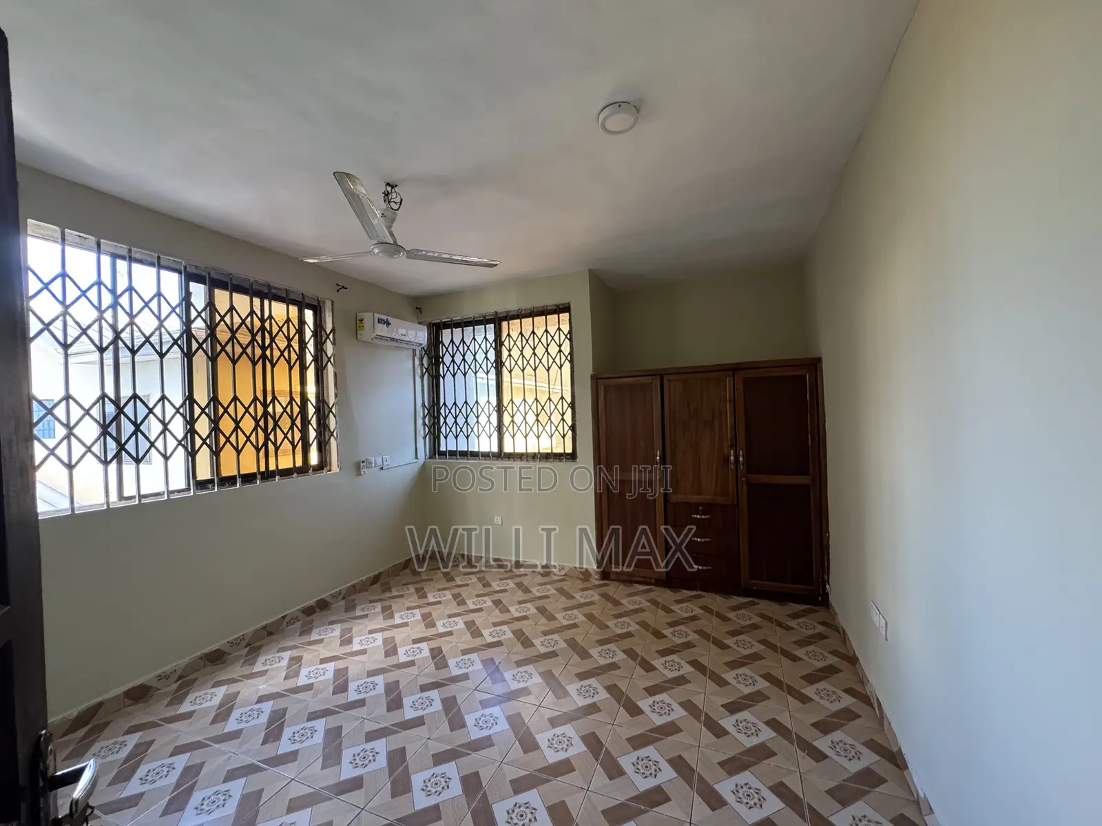 2bdrm Apartment in Oyarifa Tipper for rent