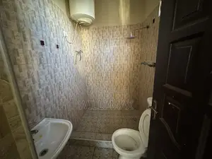 2bdrm Apartment in Oyarifa Tipper for rent