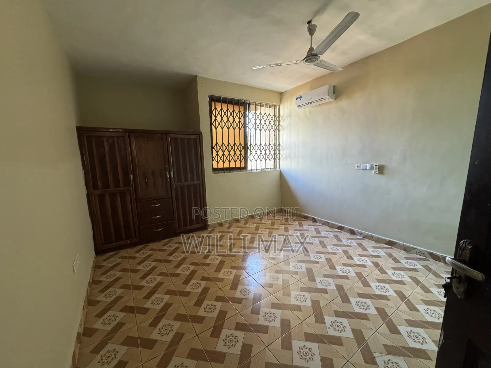 2bdrm Apartment in Oyarifa Tipper for rent