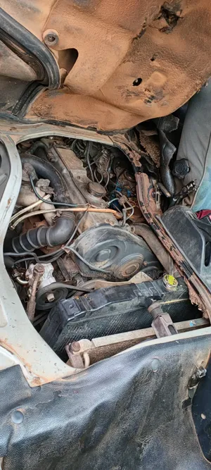Hyundai H-100 2004 Silver