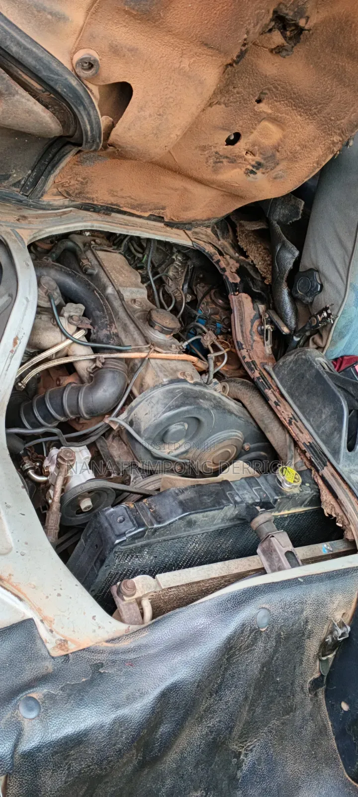 Hyundai H-100 2004 Silver