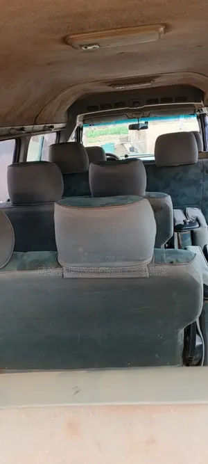 Hyundai H-100 2004 Silver