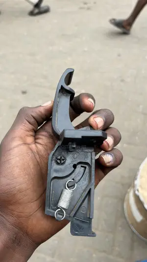 Toyota Corolla Fuel and Boot Opener