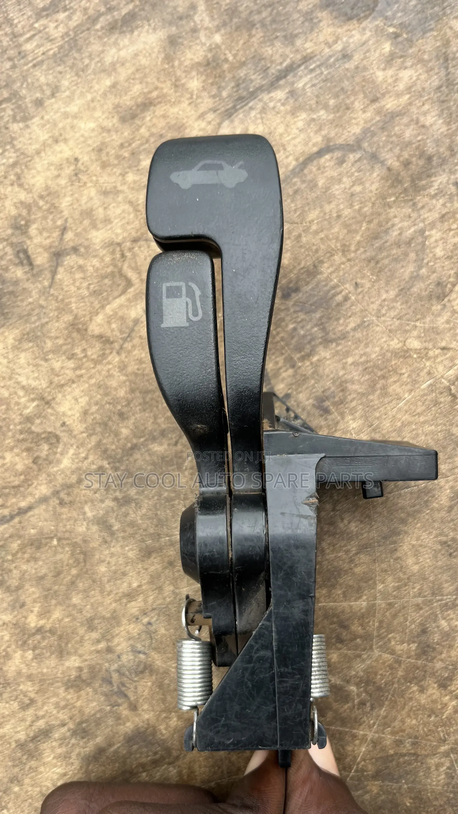 Toyota Corolla Fuel and Boot Opener