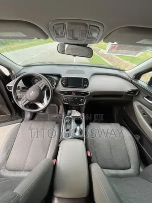 Hyundai Santa Fe SE 2.4 FWD 2019 Black