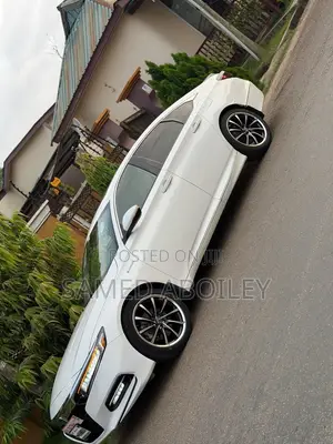 Honda Accord Touring 2.0T 2020 White