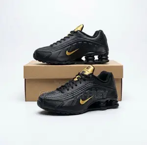 Original Nike Shox R4 Black/Gold