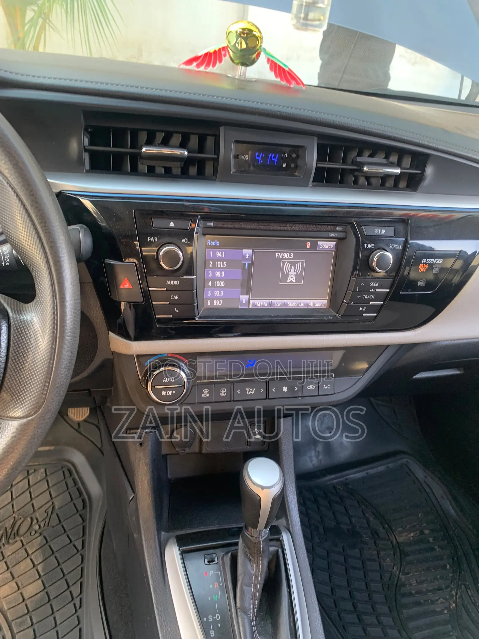 Toyota Corolla 2015 Gray