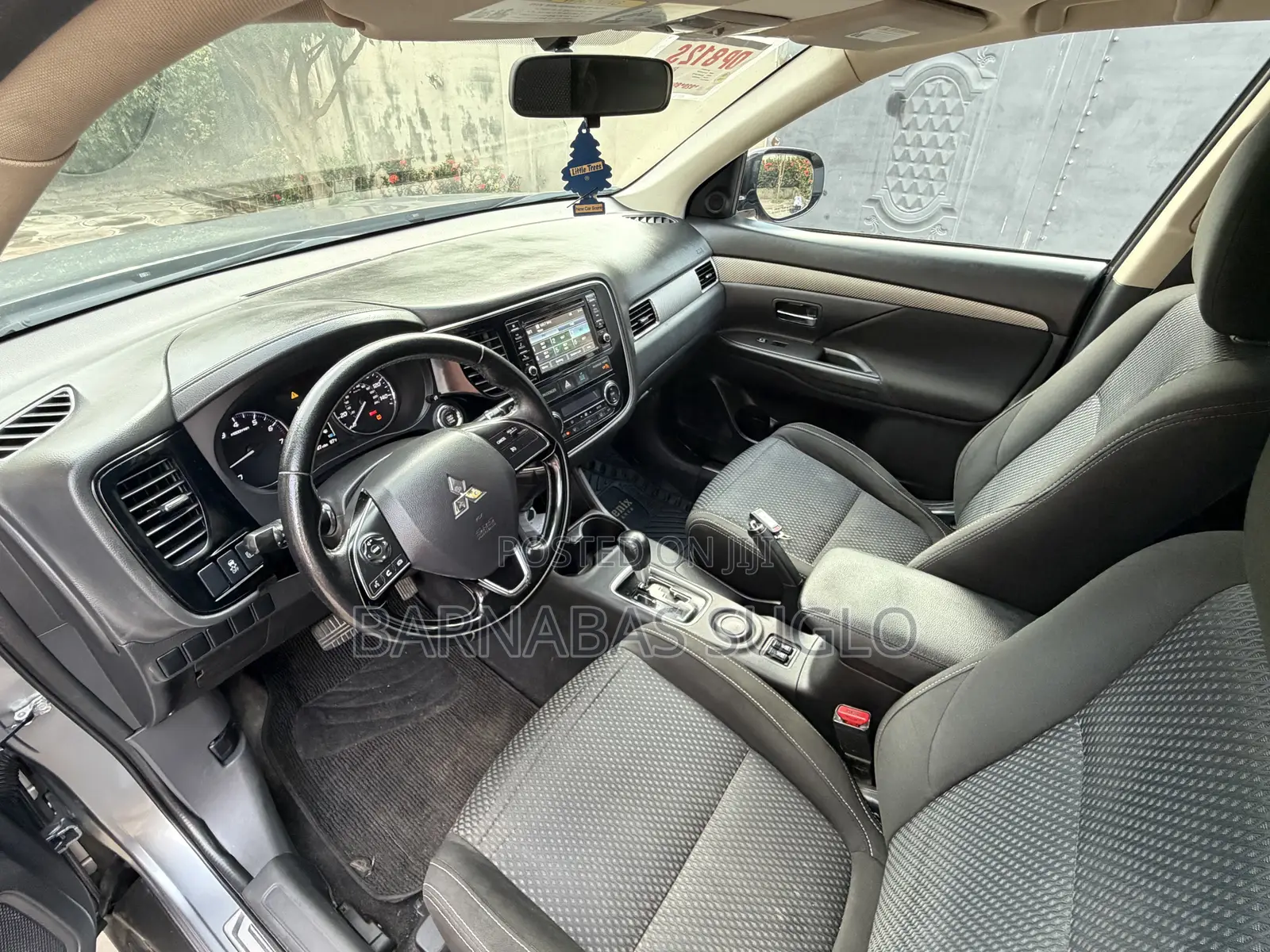 Mitsubishi Outlander SE FWD 2016 Gray