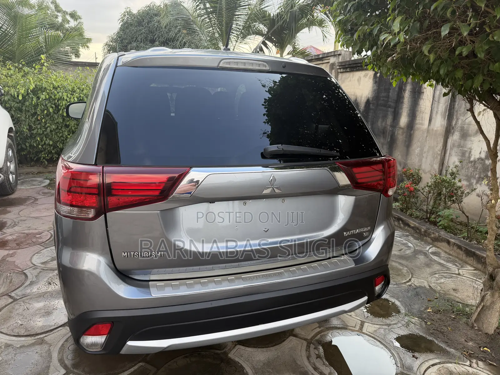 Mitsubishi Outlander SE FWD 2016 Gray