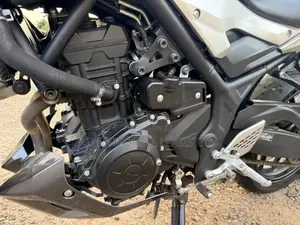 Yamaha 2019 Gray