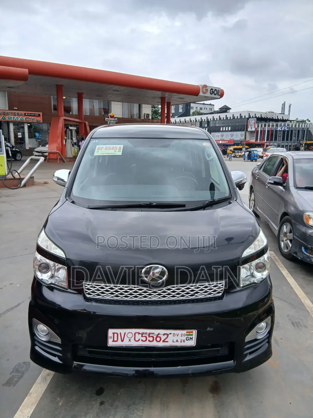 Toyota Voxy 2013 Black