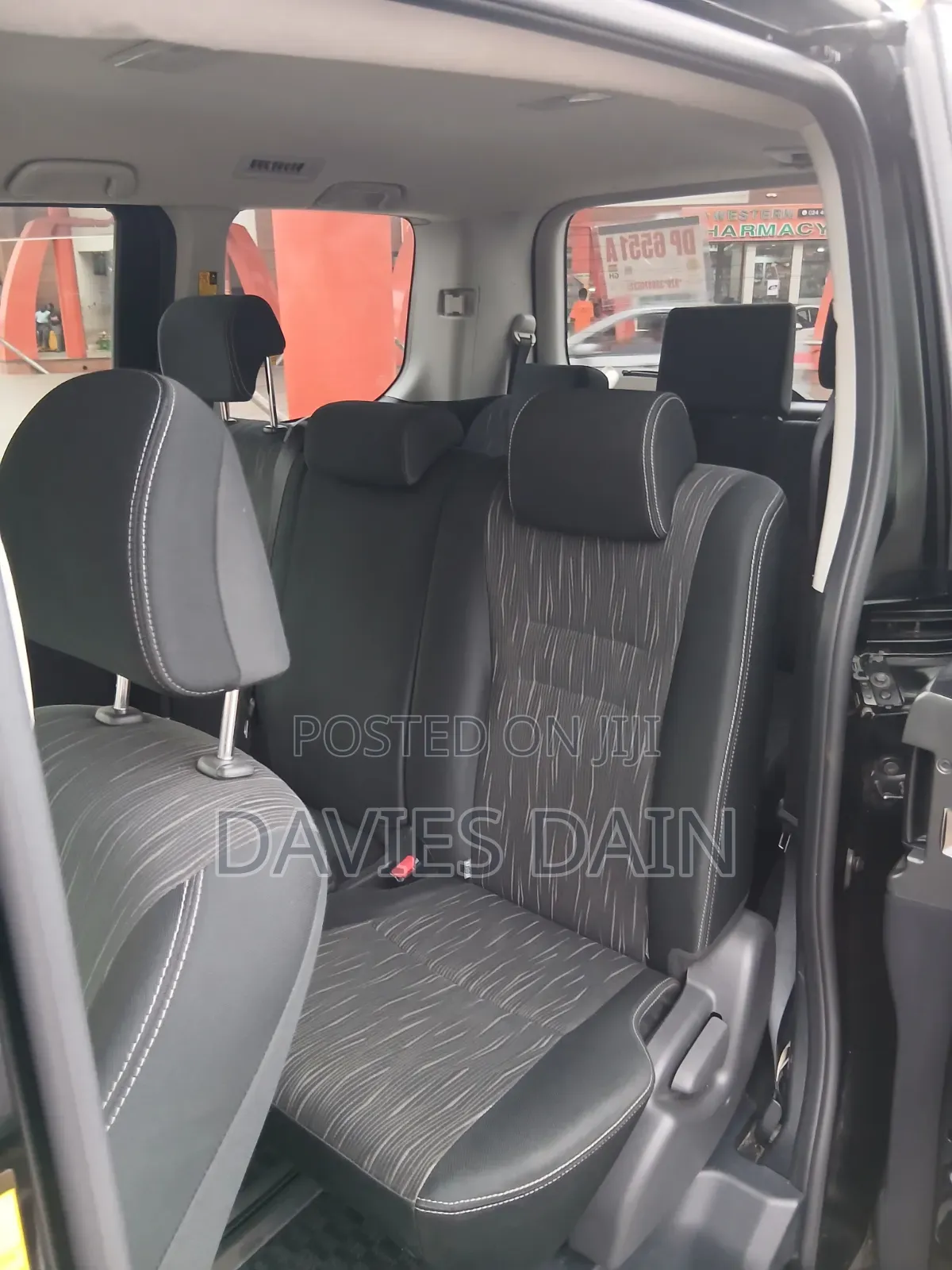 Toyota Voxy 2013 Black