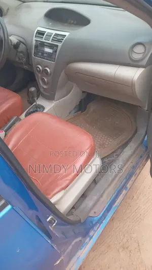Toyota Yaris 2008 Blue