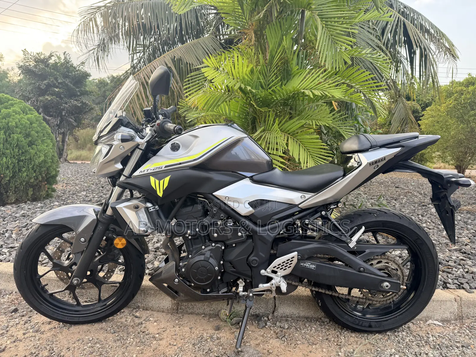 Yamaha 2019 Gray