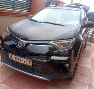 Toyota RAV4 2018 Black