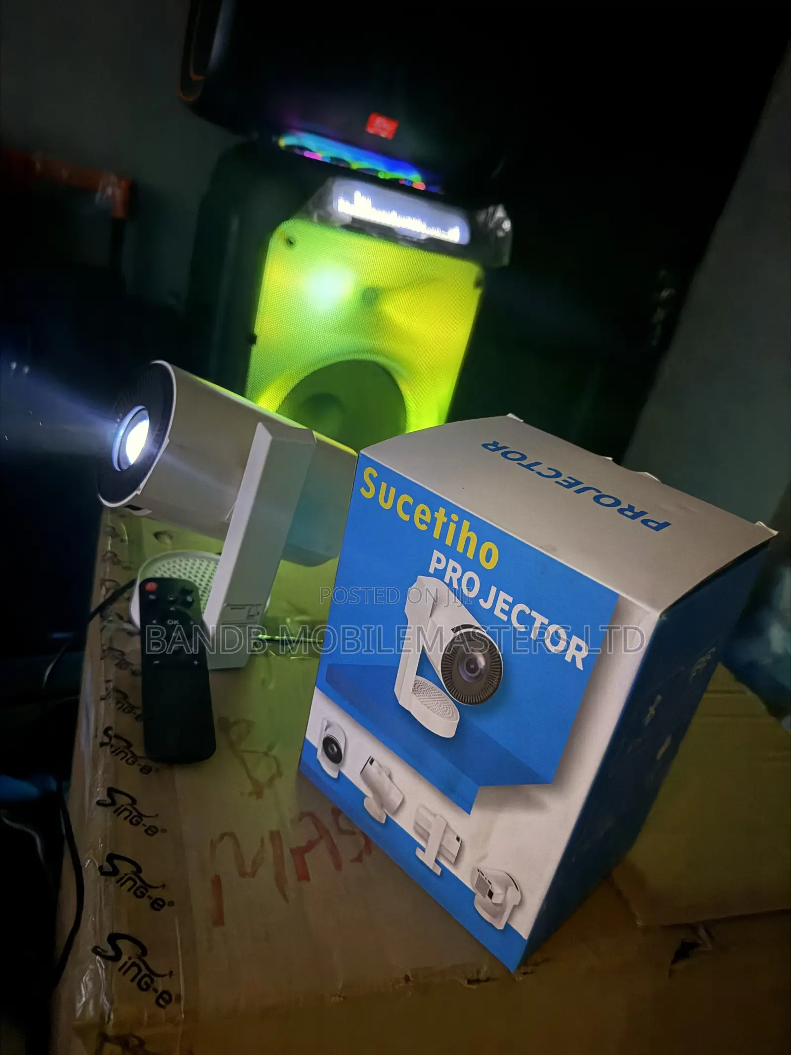 Smart Projector 8K– Netflix, YouTube & More