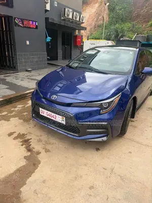Toyota Corolla SE 2022 Blue