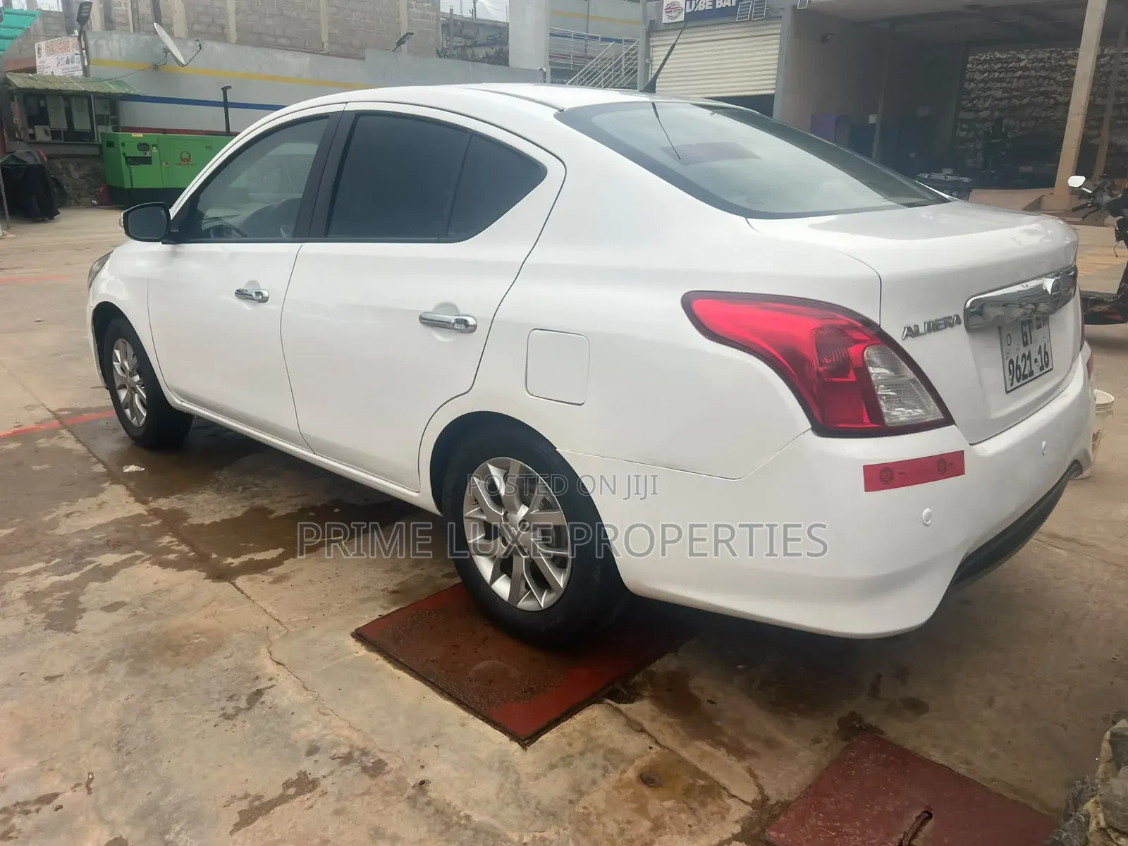 Nissan Almera 2016 White