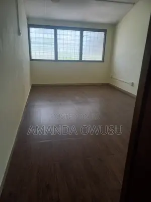 3bdrm House in Awodome, Awudome Estate for rent