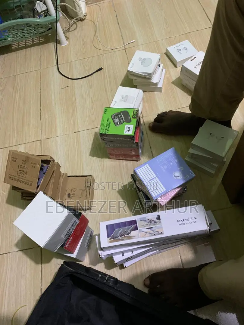 Phone Stands, Bluetooth Speakers Earbuds