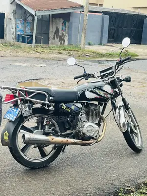 Royal RY125 2021 Black