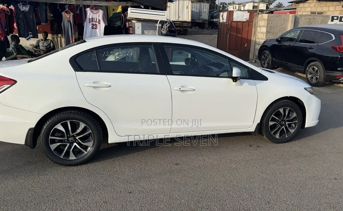 Honda Civic EX 4dr Sedan (1.8L 4cyl CVT) 2015 White