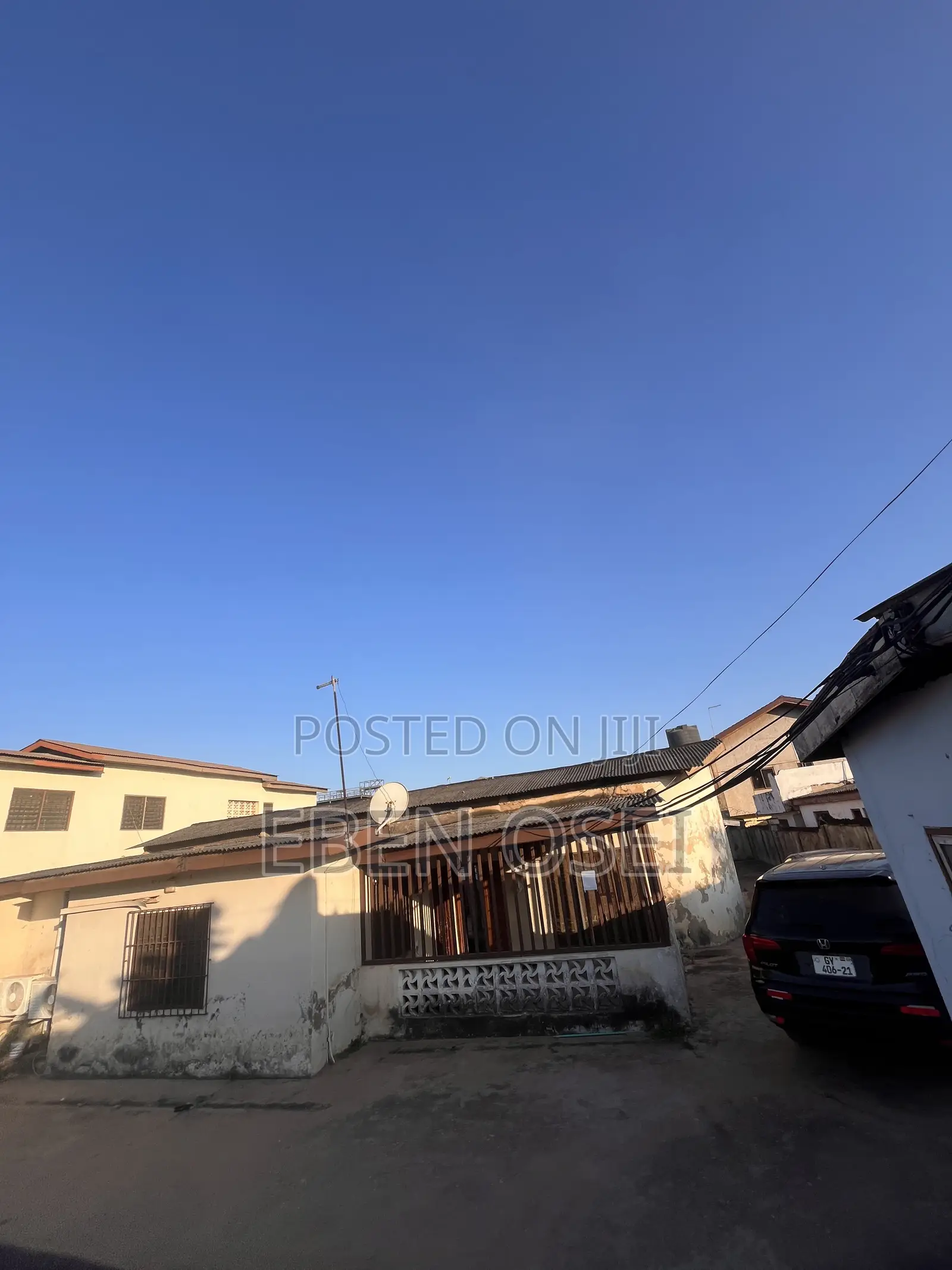 6bdrm House in Sakaman for sale