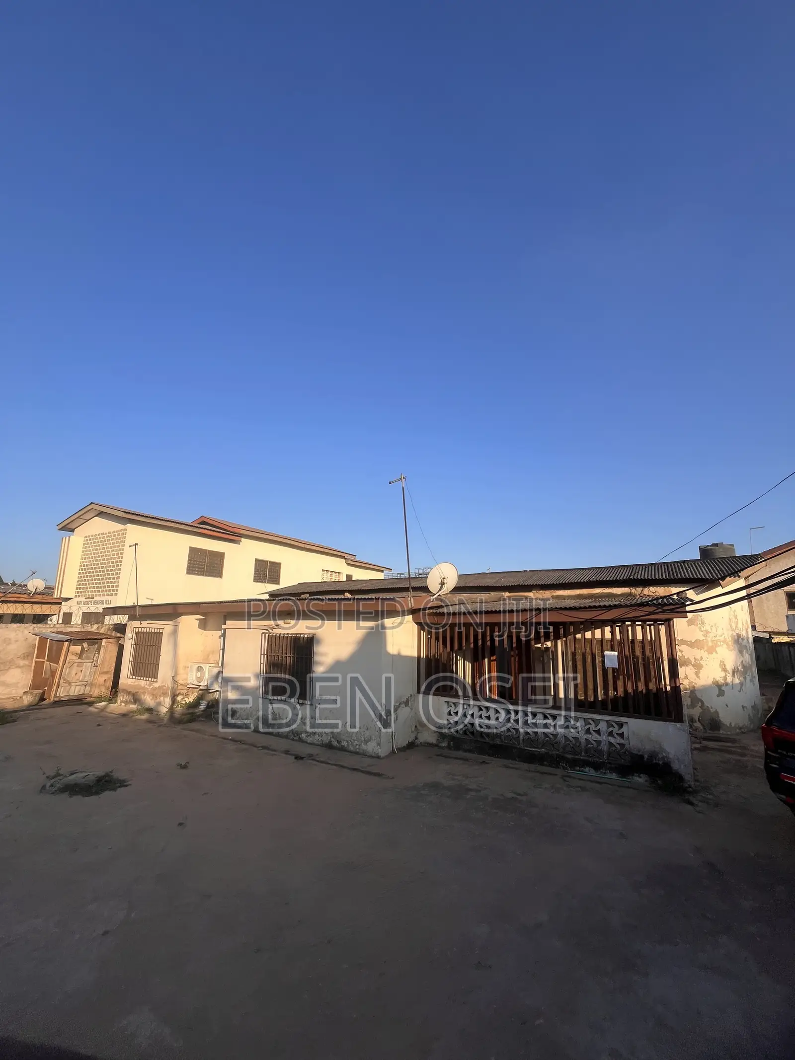 6bdrm House in Sakaman for sale