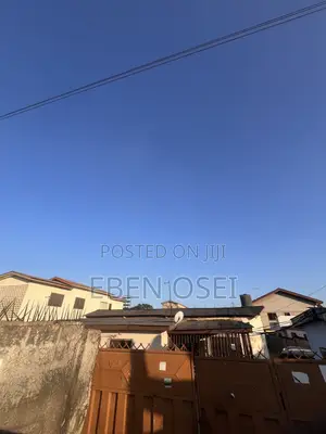 6bdrm House in Sakaman for sale