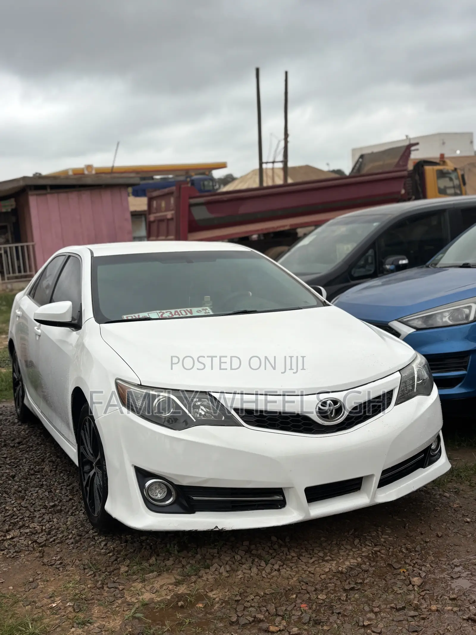 Toyota Camry SE 4dr Sedan (2.5L 4cyl 6A) 2014 Black