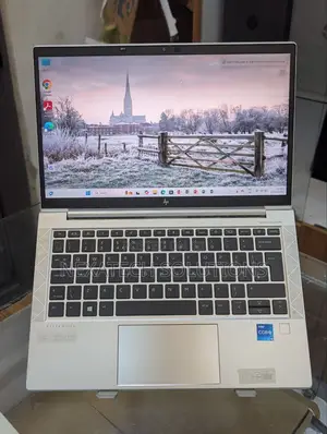 Laptop HP EliteBook 830 G8 8GB Intel Core i5 SSD 256GB