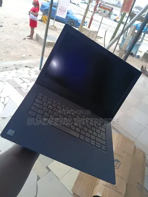 Laptop Lenovo V130 8GB Intel Core i5 SSD 256GB