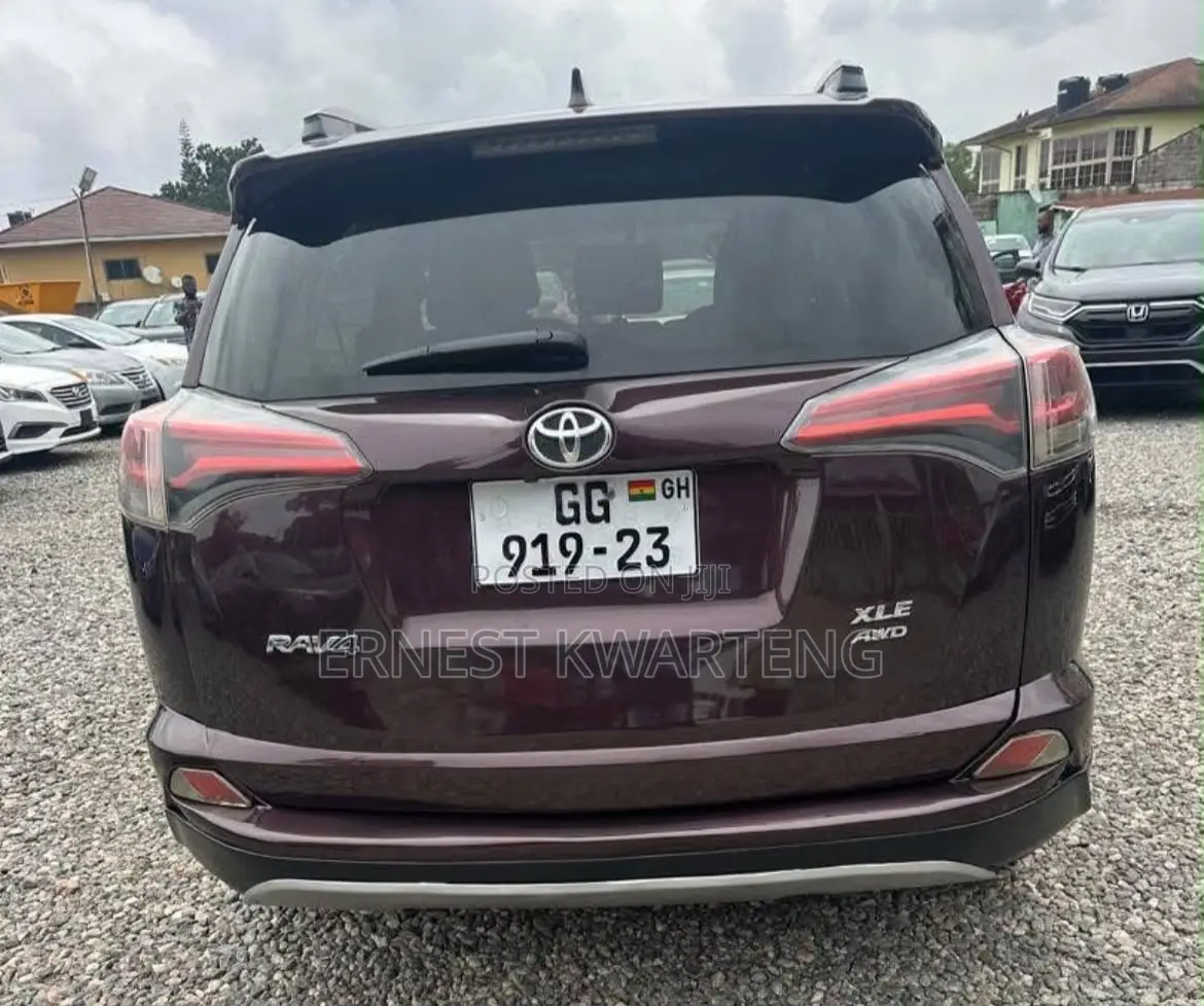 Toyota RAV4 2016 Brown