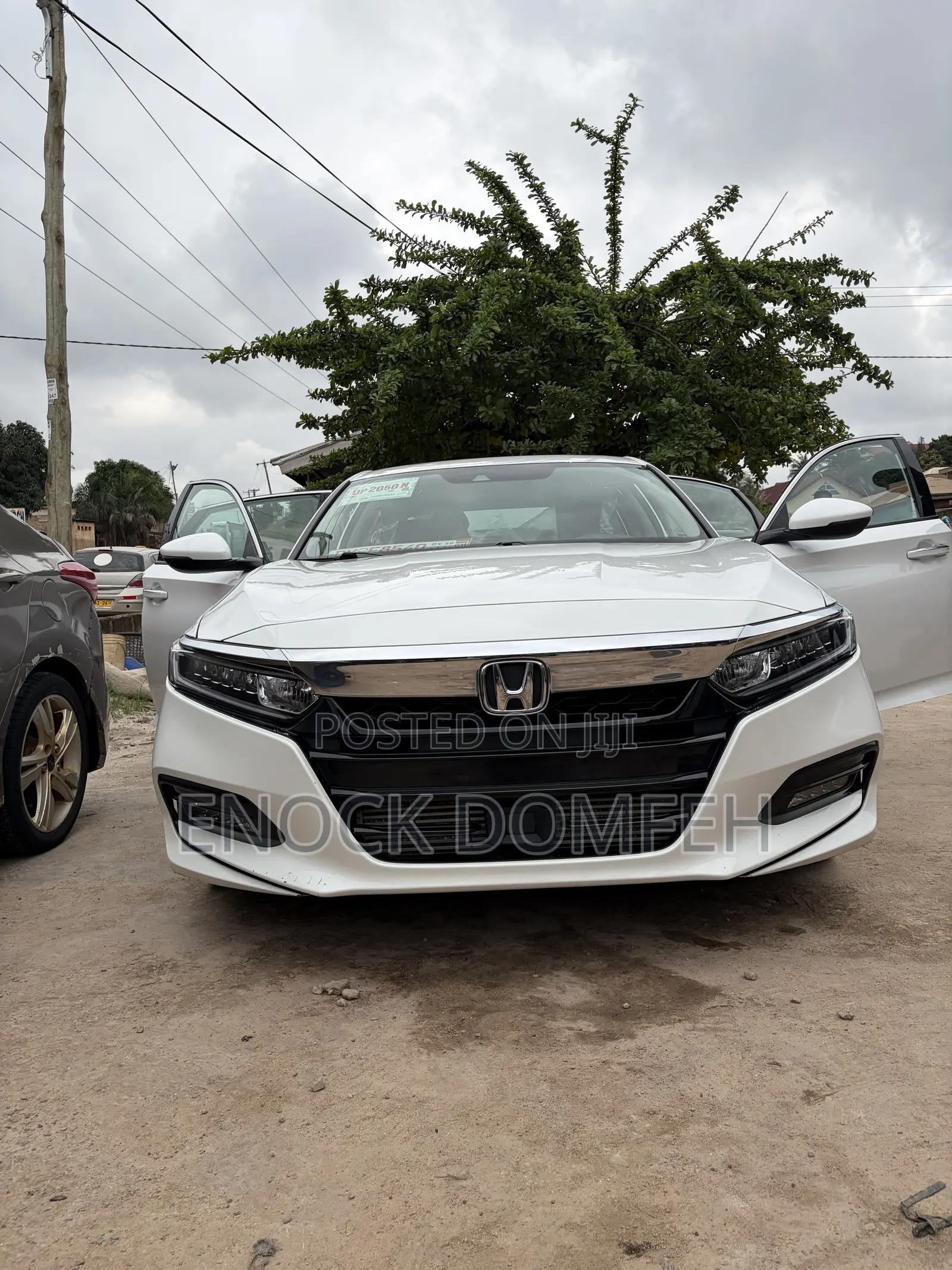 Honda Accord EX-L (1.5L 4cyl Turbo CVT) 2019 White