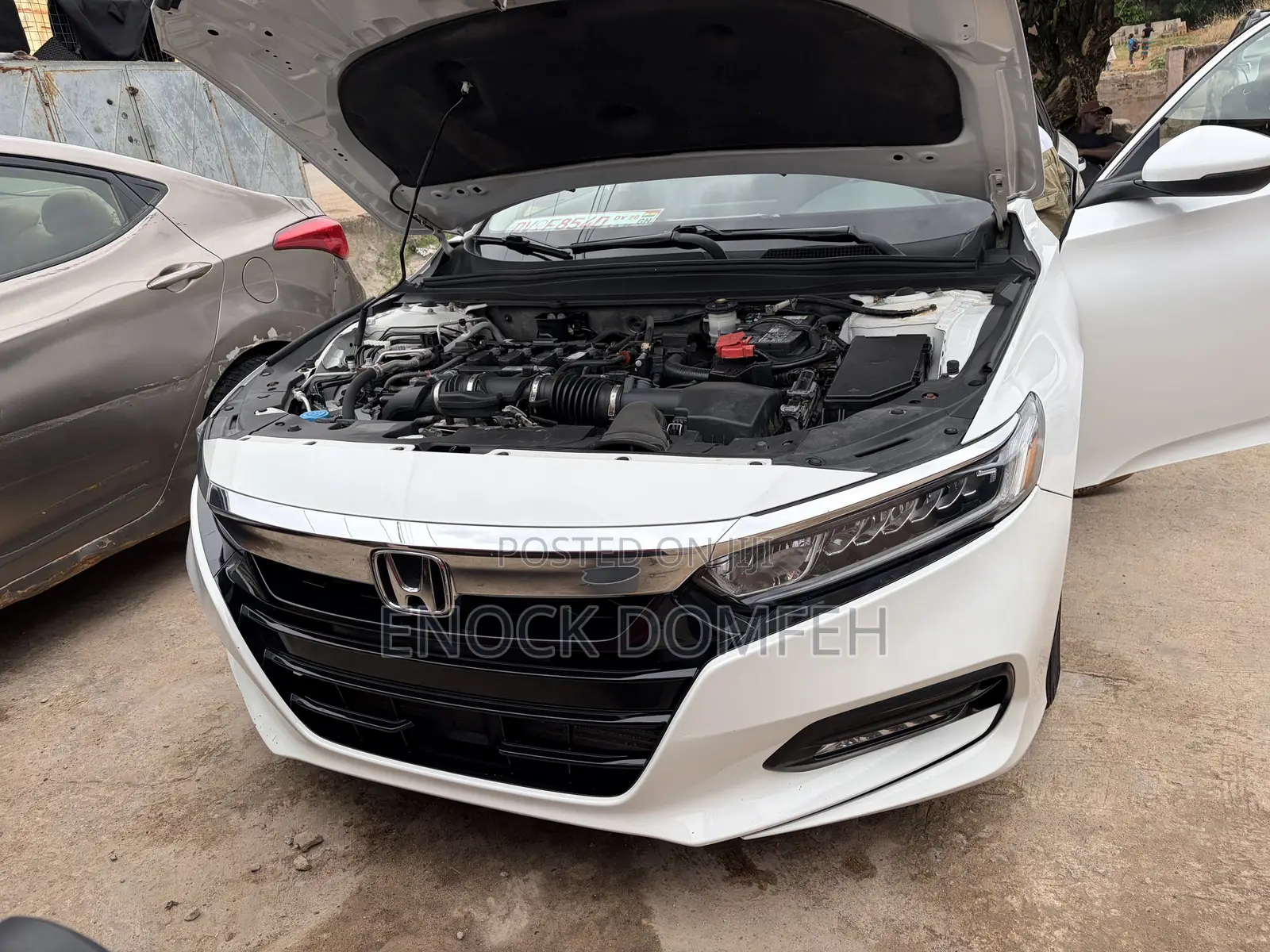 Honda Accord EX-L (1.5L 4cyl Turbo CVT) 2019 White