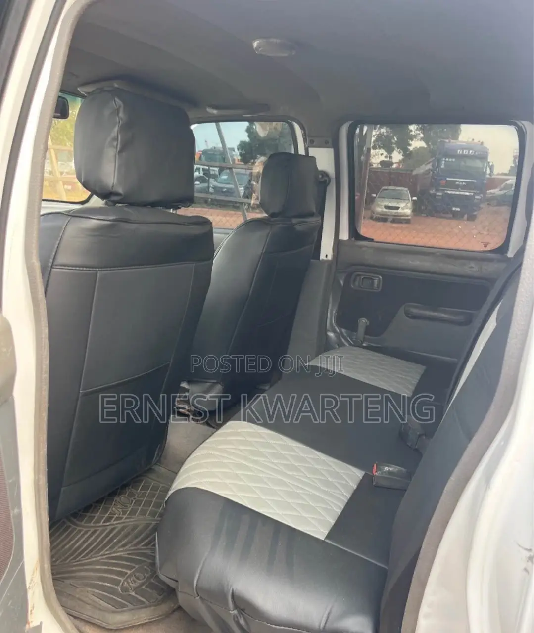 Nissan Hardbody 2016 White