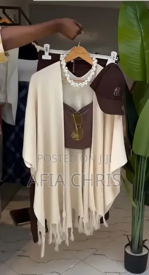 Chris Clothes