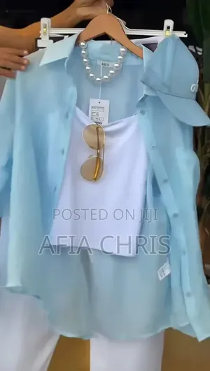 Chris Clothes