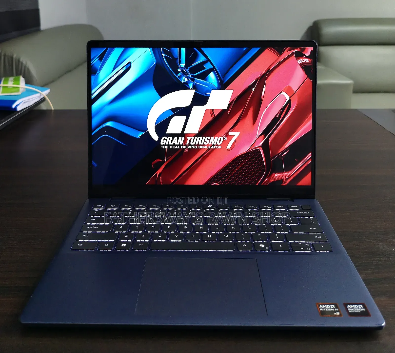 Laptop Dell Plus 14 16GB AMD Ryzen SSD 512GB