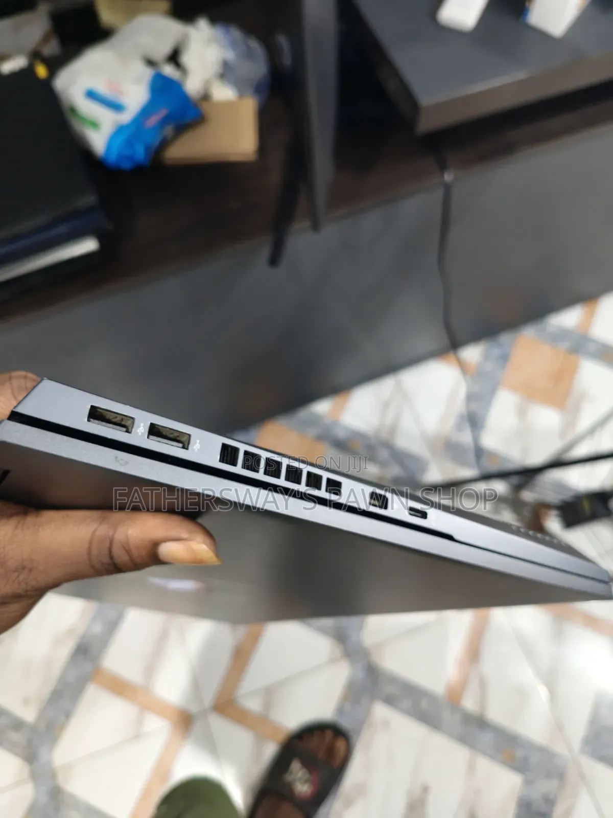 Laptop HP Omen 15 16GB AMD Ryzen 7 SSD 512GB