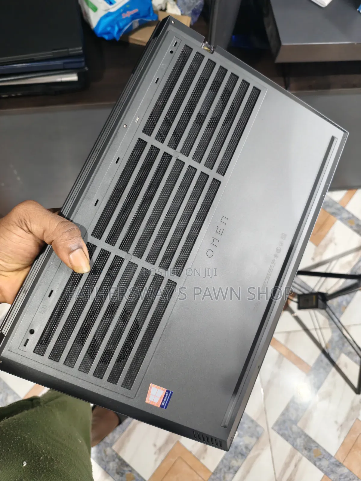 Laptop HP Omen 15 16GB AMD Ryzen 7 SSD 512GB