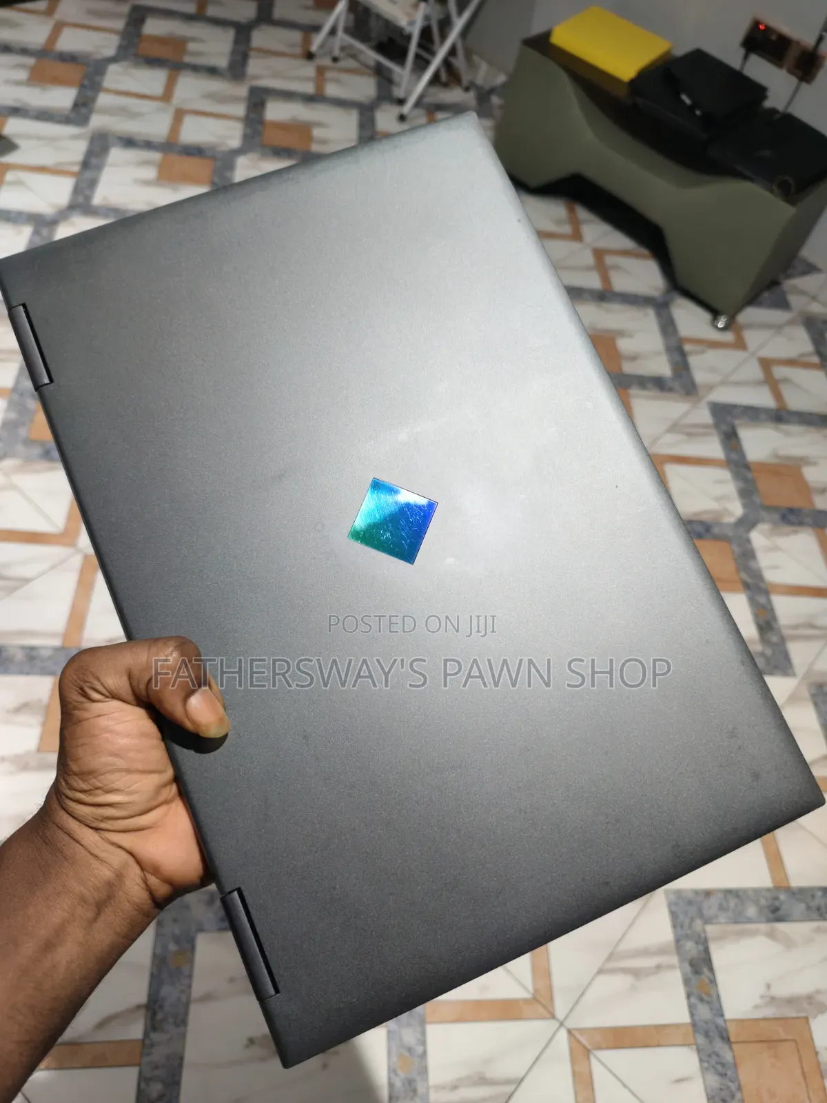 Laptop HP Omen 15 16GB AMD Ryzen 7 SSD 512GB
