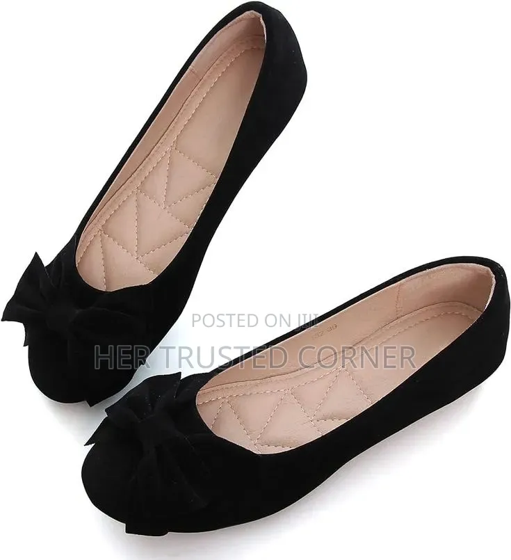 Black Flat Shoes